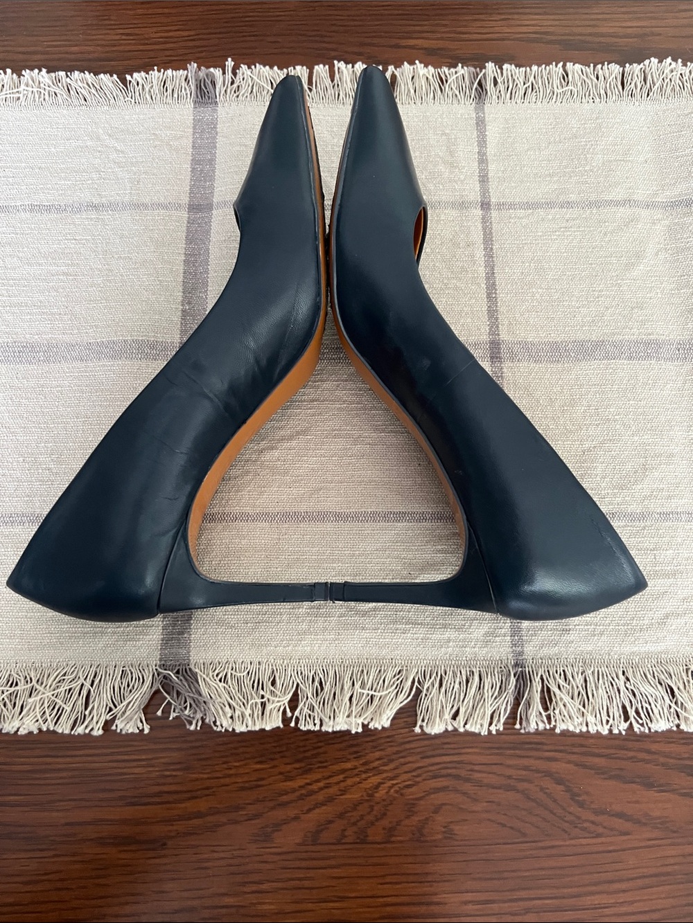 Zara Navy Pointed Toe Leather Pumps - Picture 9 of 14